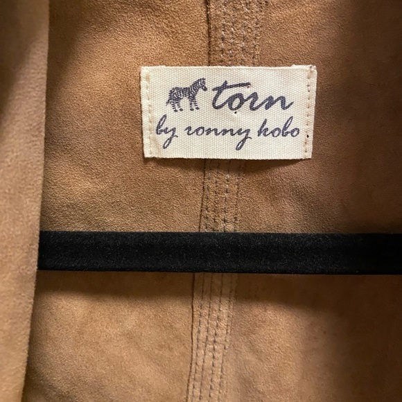 Torn by Ronny Kobo Brown Sienna Suede Leather Open Vest Size M NEW - Picture 4 of 11